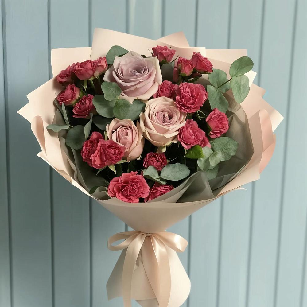 Букет цветов из: Гвоздики и Розы в Новоуткинске