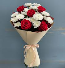 Букет цветов из:  Розы и Хризантемы в Новоуткинске