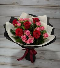Букет цветов из:  Розы в Новоуткинске