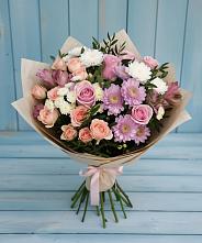 Букет цветов из:  Хризантемы, Розы и Альстромерии в Новоуткинске