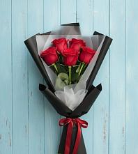 Букет цветов из:  Розы в Новоуткинске