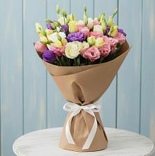 Букет цветов из:  Лизиантусы в Новоуткинске